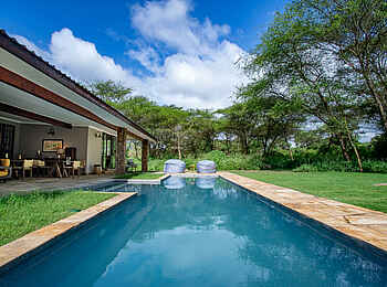 Hamerkop House by Lemala: Pool Hamerkop House by Lemala: Pool