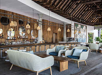Trou Aux Biches Beachcomber Golf Resort & Spa: Bar Trou Aux Biches Beachcomber Golf Resort & Spa: Bar