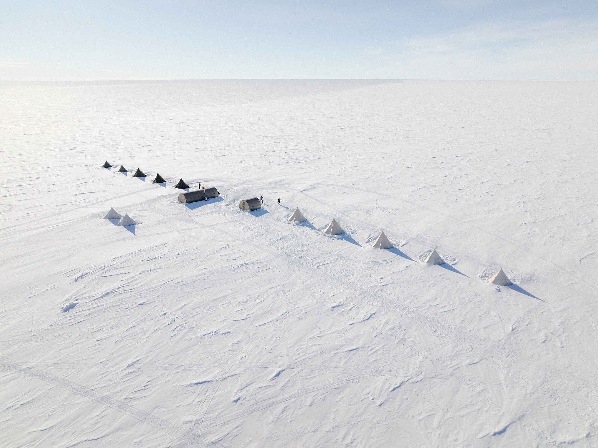 Whichaway Camp: Das Südpol Camp