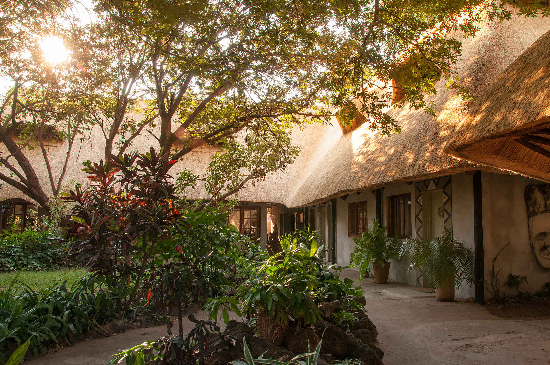 Bayete Guest Lodge, Garten, Gästeunterkunft