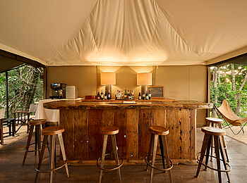 Governors' Il Moran Camp: Die Bar