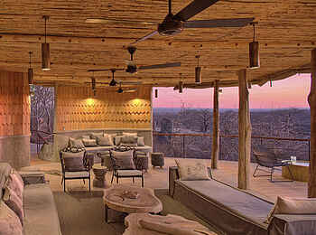 Jabali Ridge Camp: In der Lounge