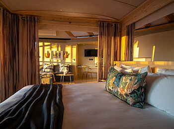 Anderssons At Ongava: Suite mit Kingsize-Bett Anderssons At Ongava: Suite mit Kingsize-Bett