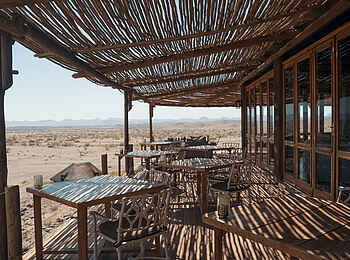 Doro Nawas Camp: Schatten