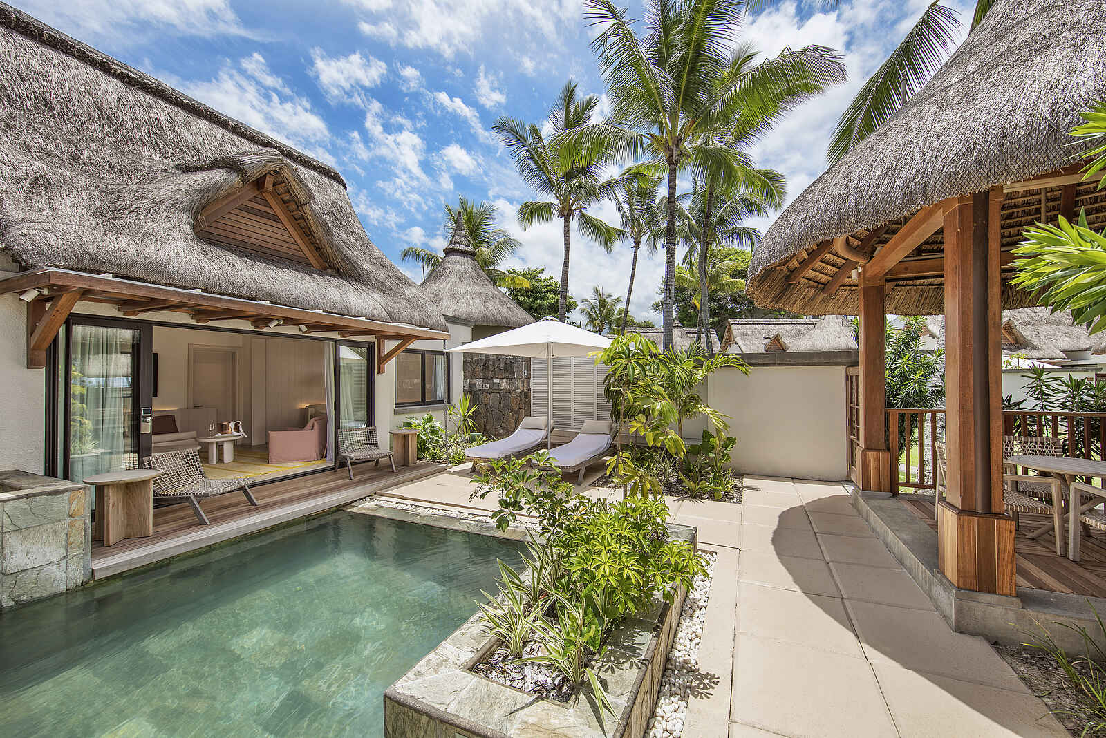 LUX Belle Mare: Der Pool der Ocean Villa LUX Belle Mare: Der Pool der Ocean Villa