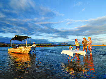 Royal Zambezi Lodge: Sundowner