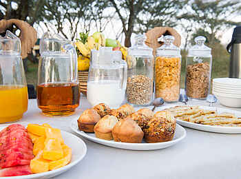 Sanctuary Serengeti Migration Camp: Frühstück Sanctuary Serengeti Migration Camp: Frühstück