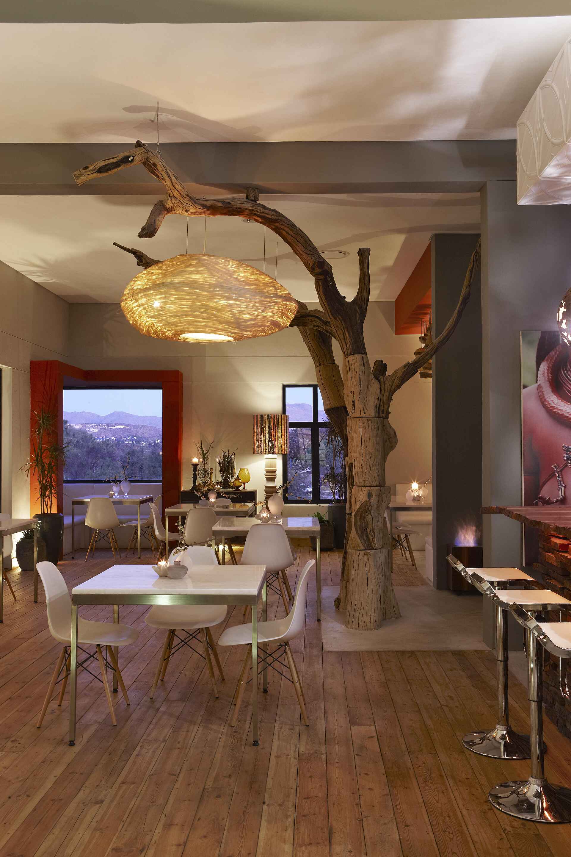 The Olive Exclusive: Restaurant - Tische und Bar