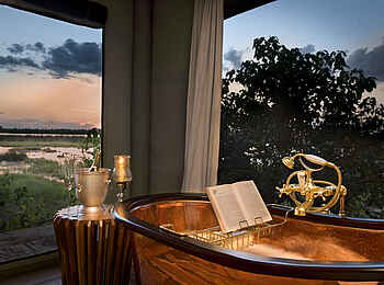 Zarafa Dhow Suites: Kupferwanne mit Blick