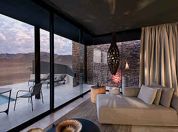 andBeyond Sossusvlei Desert Lodge: Der Wohnbereich einer Suite andBeyond Sossusvlei Desert Lodge: Der Wohnbereich einer Suite