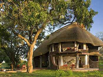 Luangwa Safari House: Gesamtansicht Luangwa Safari House: Gesamtansicht