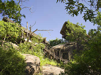 Maweninga Camp: Perspektive zwischen Felsen