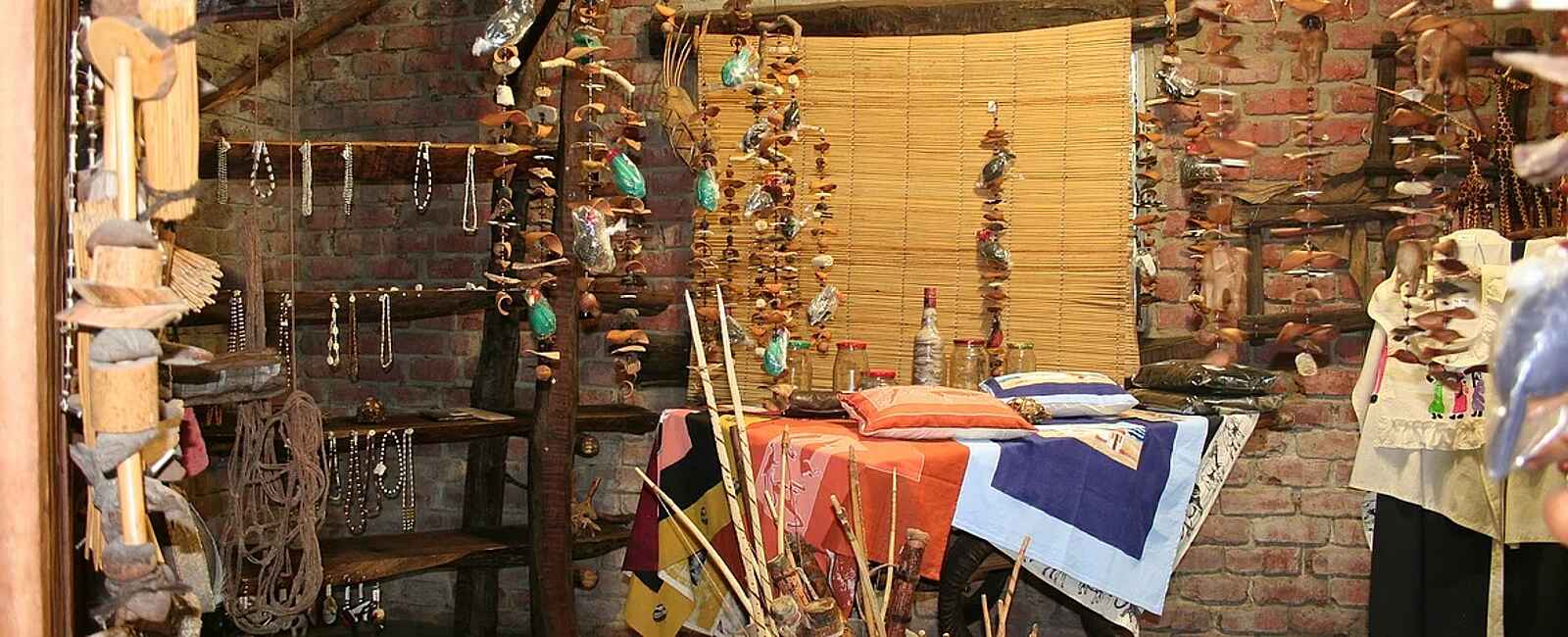 Roy's Restcamp: Der Kuriositätenladen Roy's Restcamp: Der Kuriositätenladen