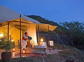 Cottar's 1920s Safari Camp: Vorbereitung auf ein Bad