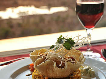 Victoria Falls Safari Lodge: Ausgezeichnete Speisen