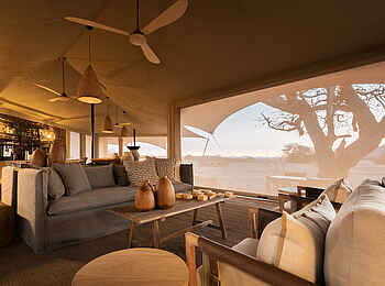 Desert Rhino Camp: Gemütliche Lounge
