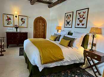 Laba Mama Simba: Pool Zimmer mit Doppelbett Laba Mama Simba: Pool Zimmer mit Doppelbett