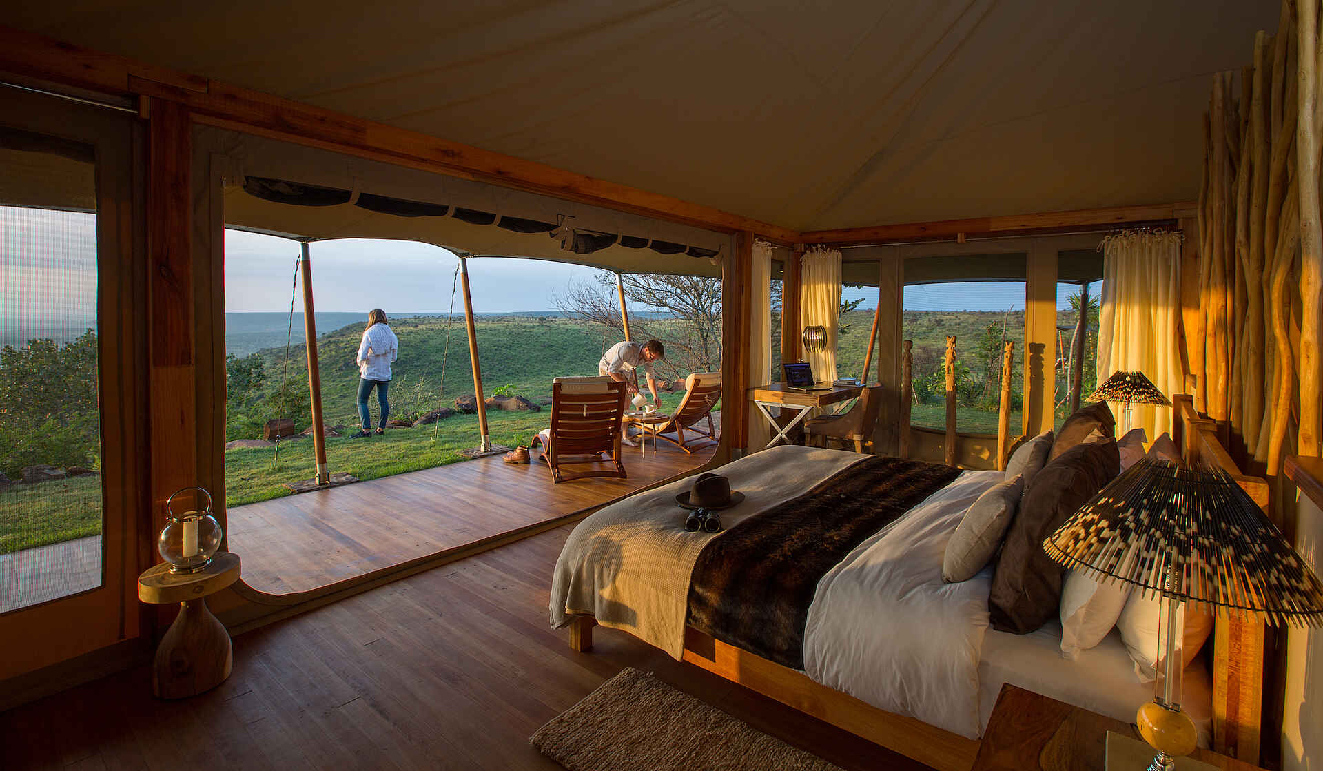 Afrika, Elewana, Kenia, Laikipia, Laikipia-Plateau, Loisaba Conservancy, Loisaba Tented Camp, Safari, Afrikarma, Afrikarma Safaris, Afrikarma Safaris - Wildnis. Hautnah., afrikarma.de, Interieur, Panorama, Sonnenuntergang, Zelt