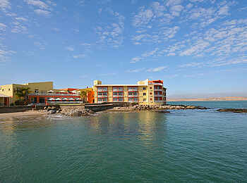 Lüderitz Nest Hotel: Gesamtansicht