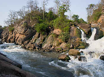 Mkulumadzi Lodge: An den Kapichira Waterfalls