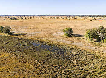 Monachira Camp: Die Umgebung des Camps Monachira Camp: Die Umgebung des Camps