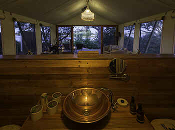 Pelo Camp: Waschbecken Pelo Camp: Waschbecken