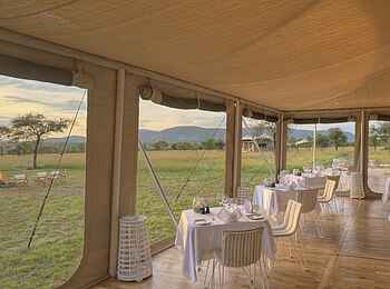 Roving Bushtops Camp: Ausblick vom Essbereich