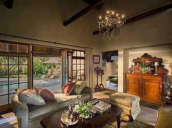 Hunter´s Country House: Pool Suite Lounge Hunter´s Country House: Pool Suite Lounge