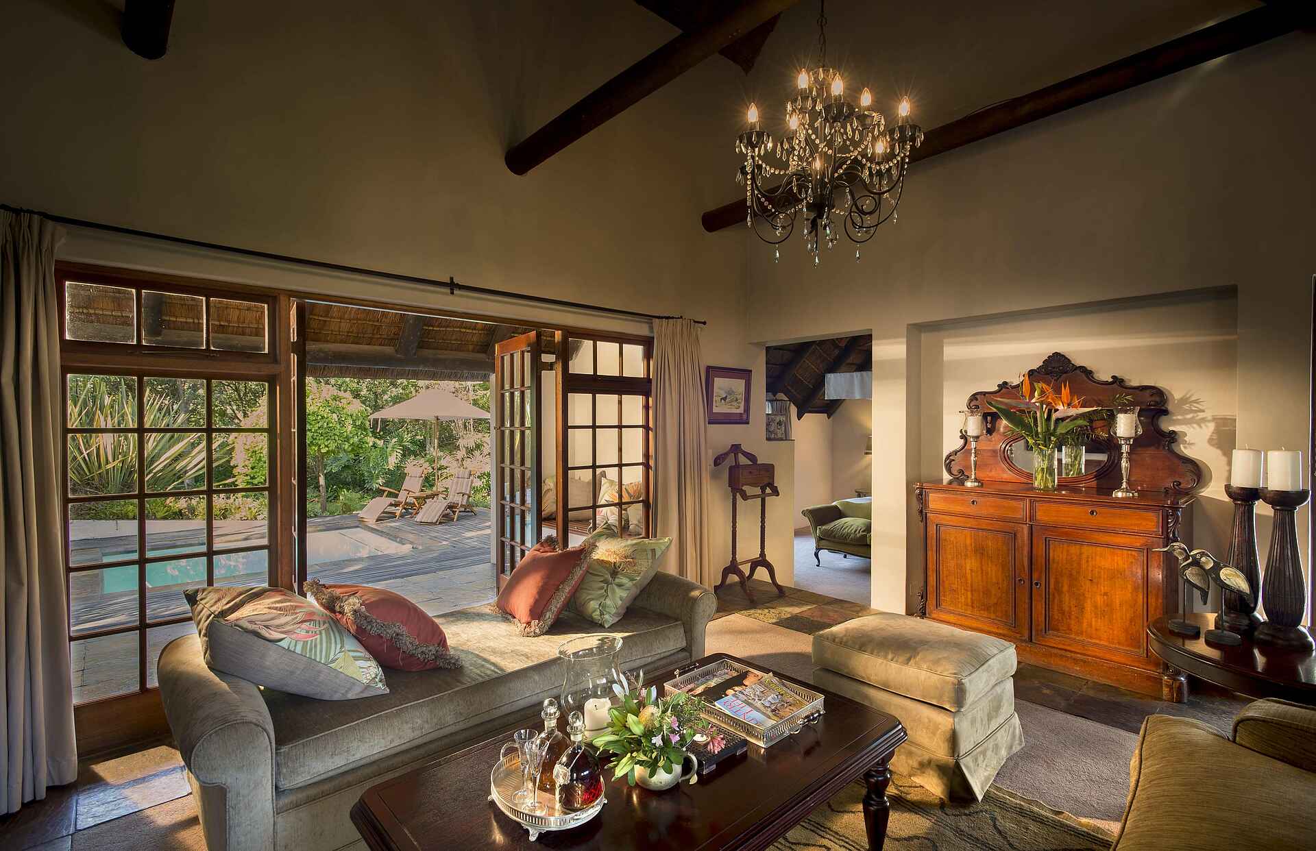 Hunter´s Country House: Pool Suite Lounge