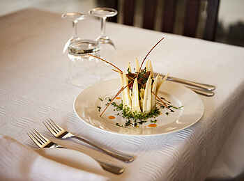 Kasaka River Lodge: Salatnest Kasaka River Lodge: Salatnest