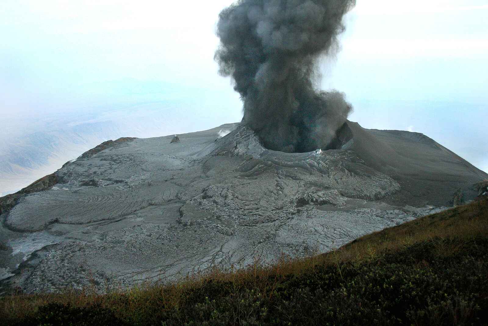 Lake Natron Camp: Aktiver Vulkan Lake Natron Camp: Aktiver Vulkan