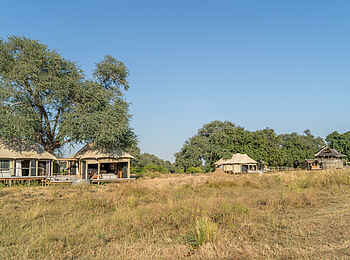 Nyamatusi Mahogany: Camp Ansicht